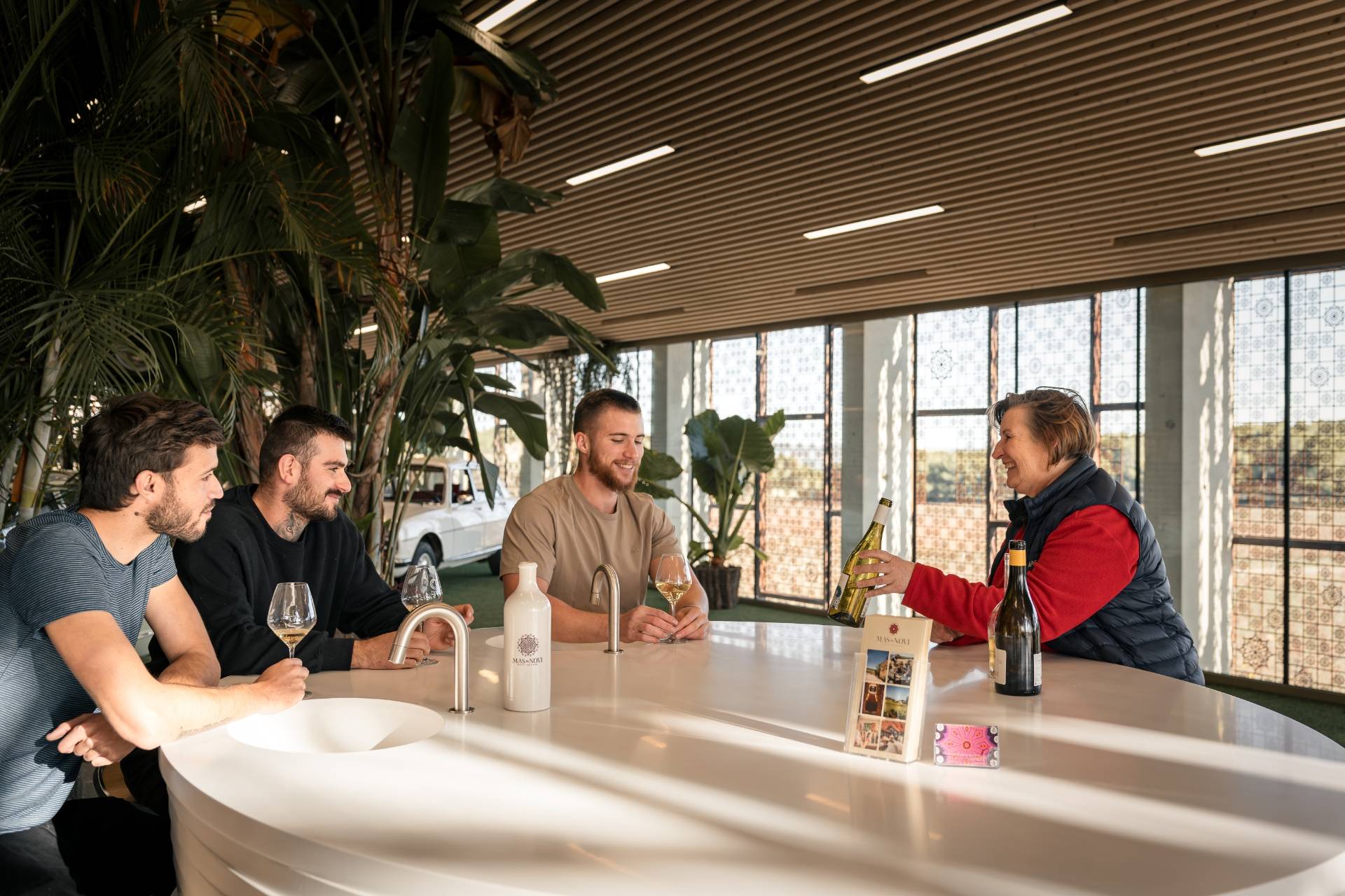 Signature Tasting – Mas du Novi