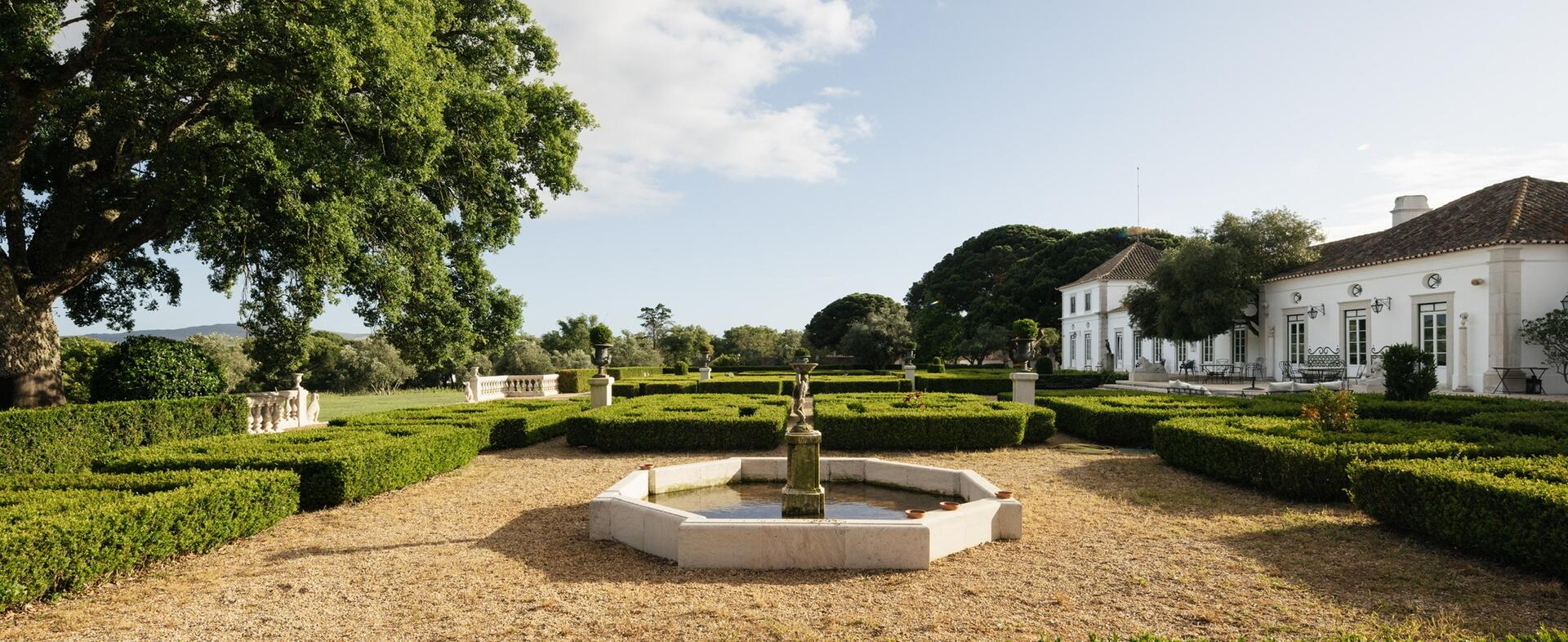 Herdade do Perú – Visita Privada & Prova Clássica