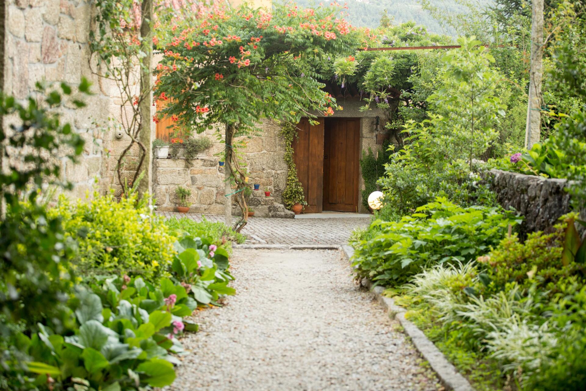 Quinta de Lourosa – Visita & Almoço Vínico