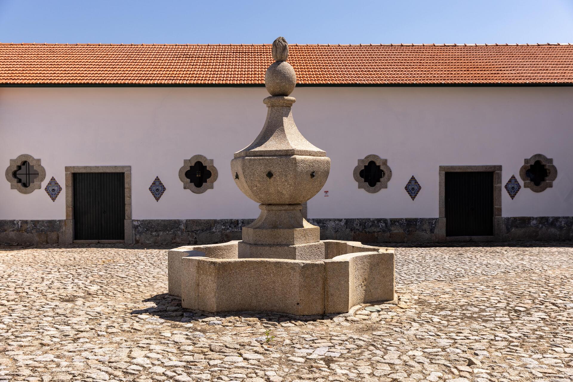 19|90 Wine Center Santar–Santar Vila&Vinha by Jipe