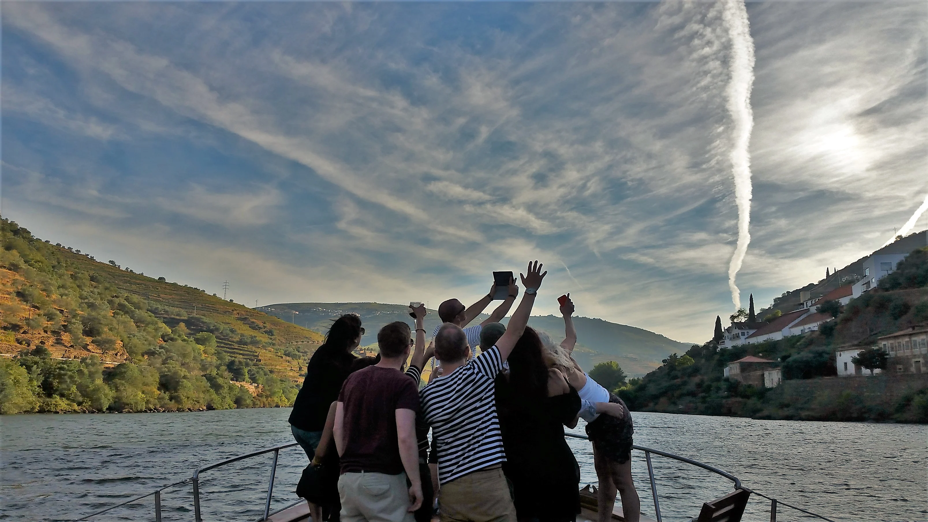 SunsetDouro – Sail & Porto Tónico