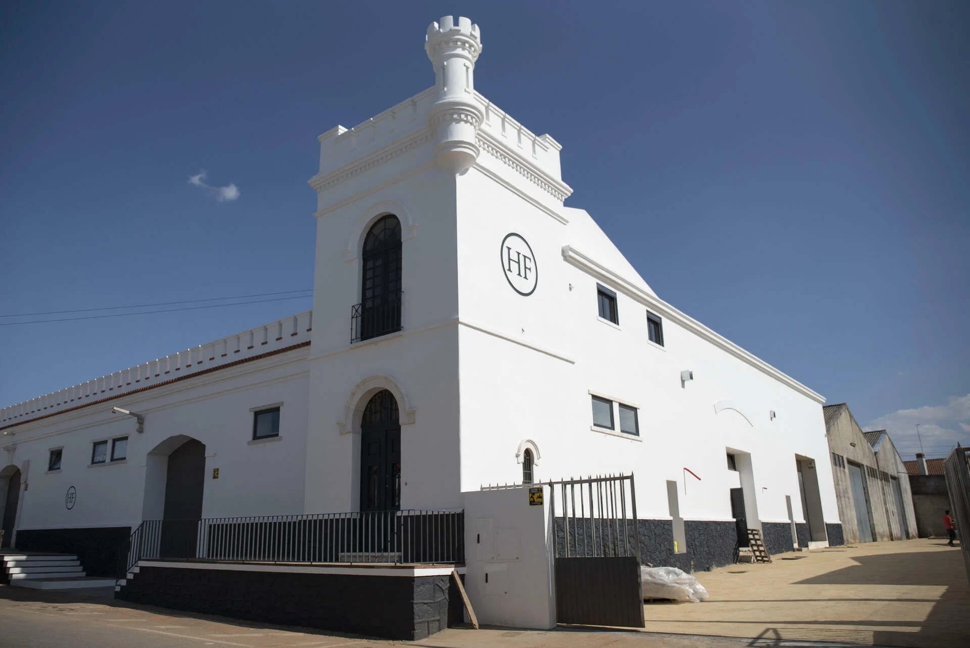 Howard’s Folly: Visita & Prova Indígenas