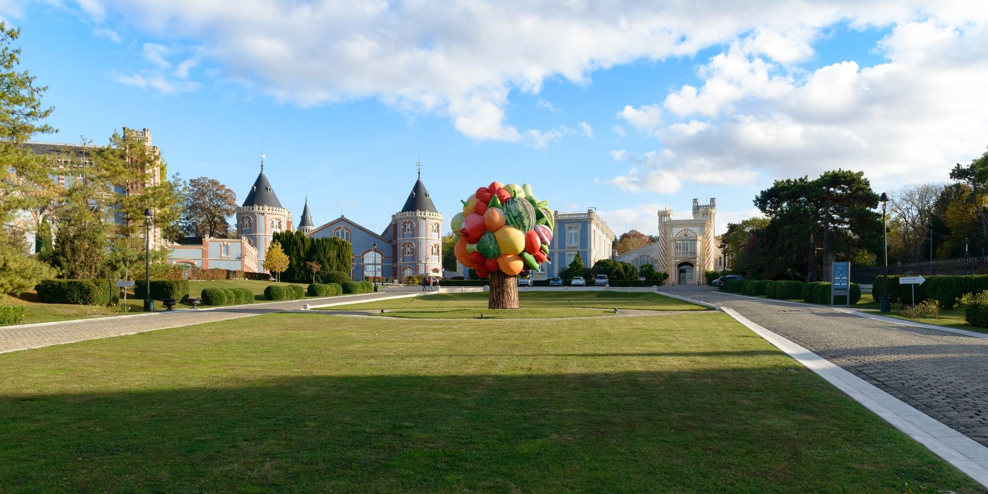 Self-guided visit Champagne & Heritage