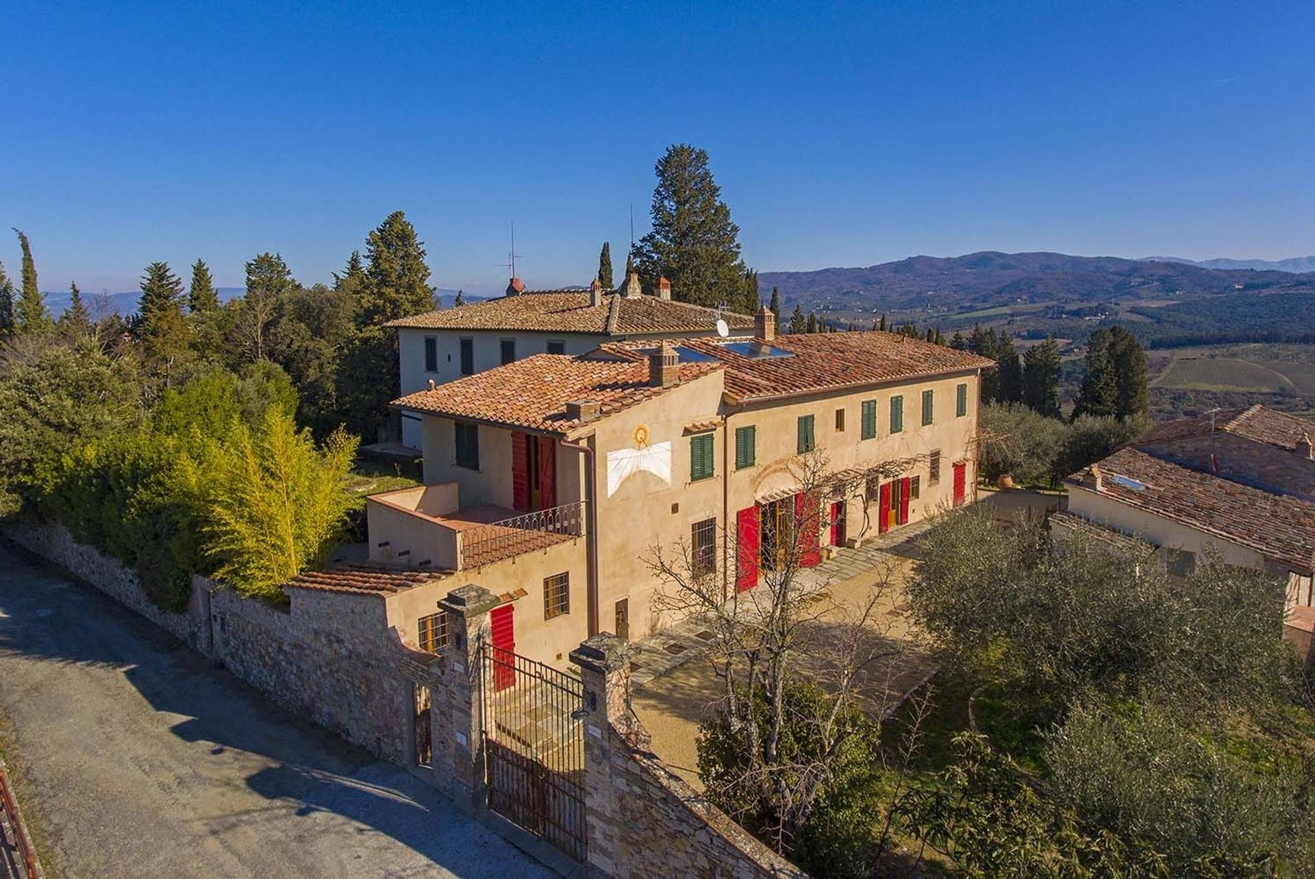 AGRITURISMO VILLA ULIVELLO IN CHIANTI