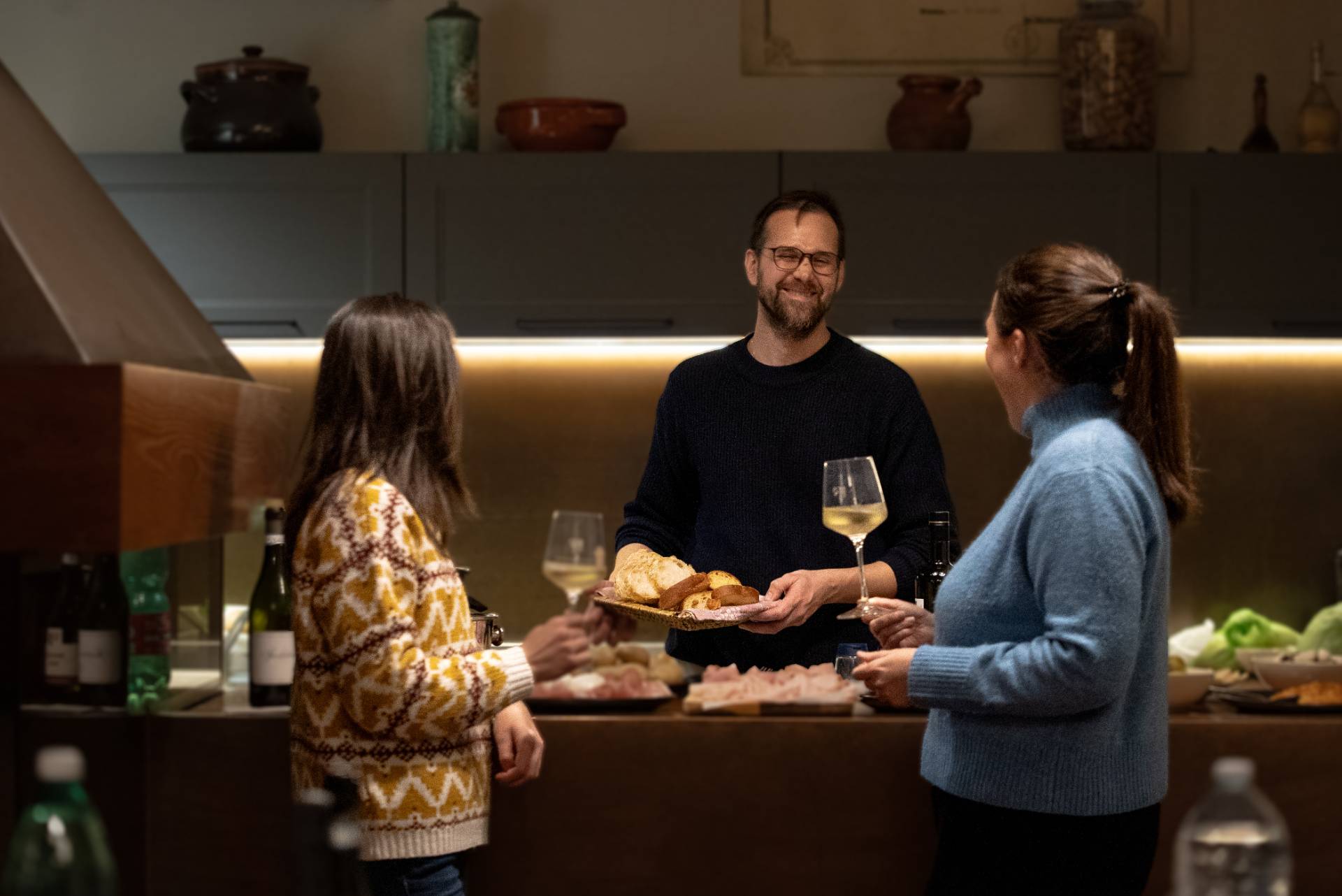 Wine Tasting & Light Lunch