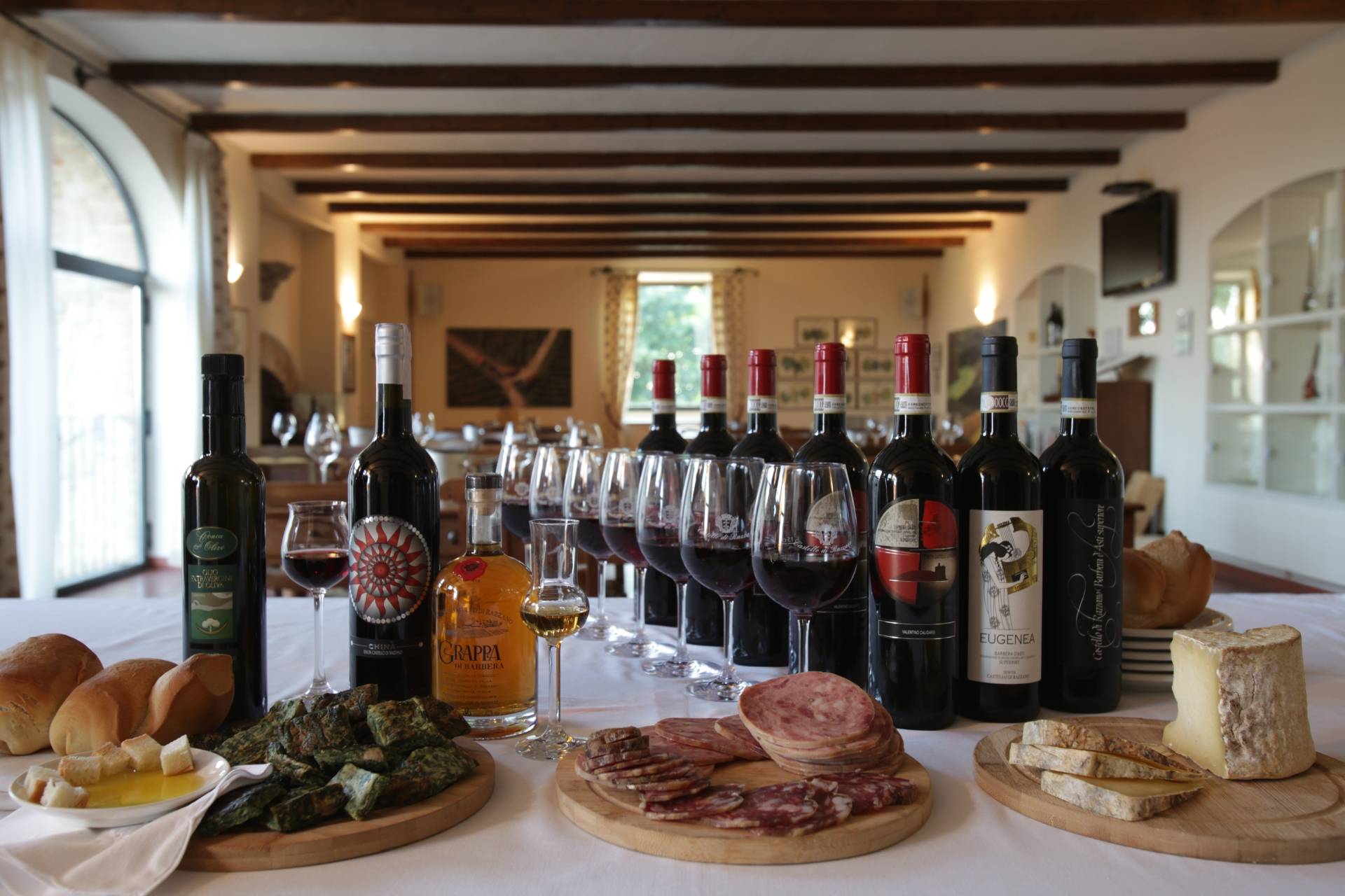 Visit to the museum and cellars with tasting