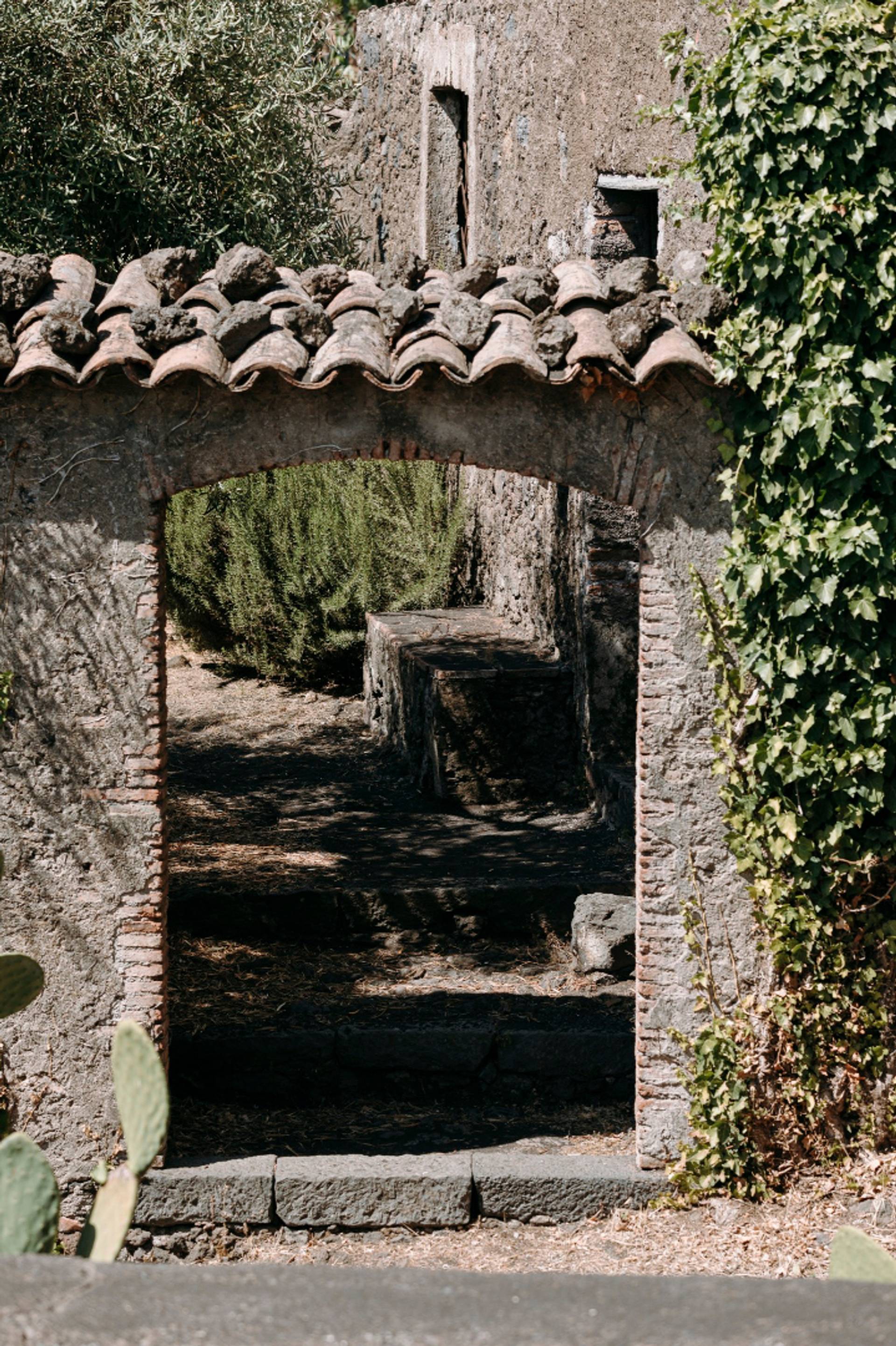 Explore with deAetna tasting