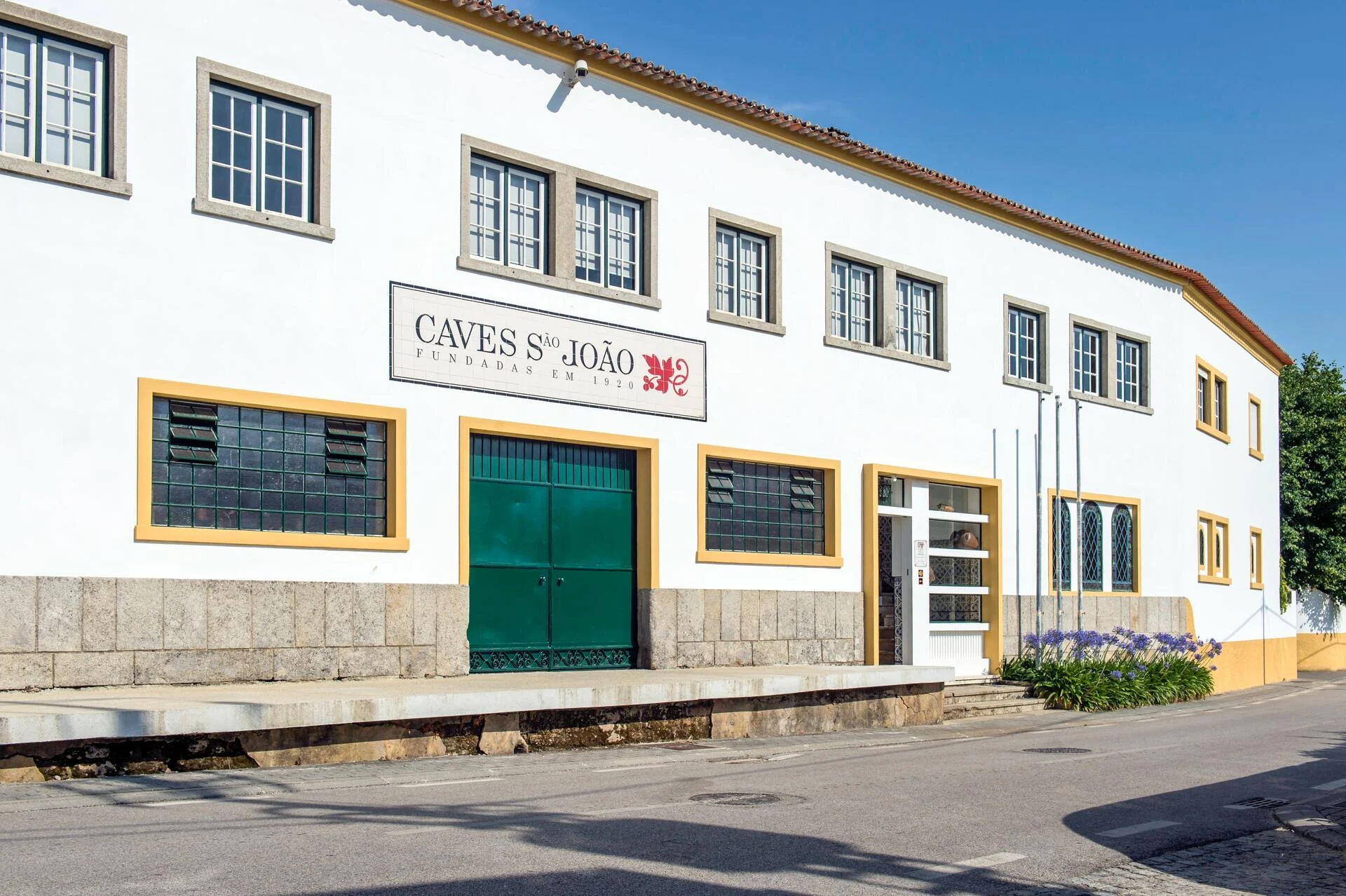 Caves São João – Vinhos Com História
