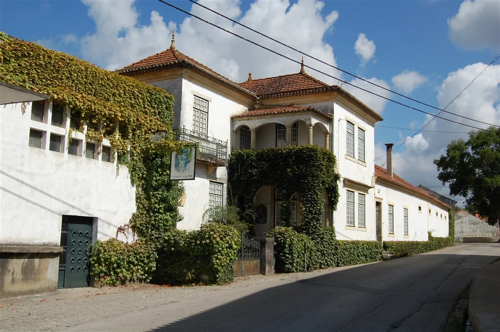 Caves São João – Vinhos da Quinta do Poço do Lobo