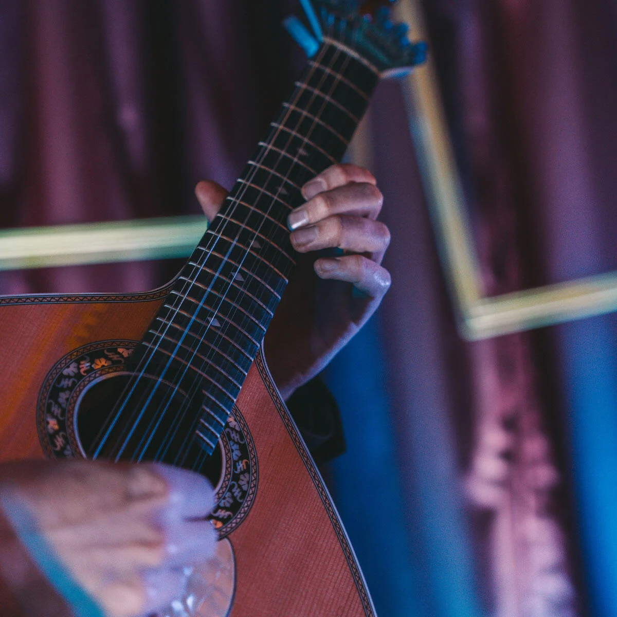 WOW – Jantar & Show de Fado