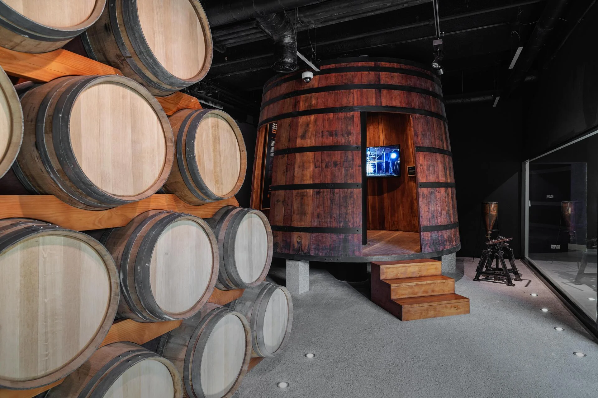 WOW – Wine Experience, Pink Palace & Planet Cork