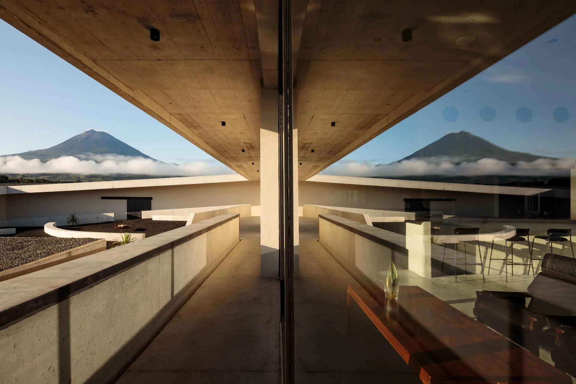 Azores Wine Company – Loucos por Brancos