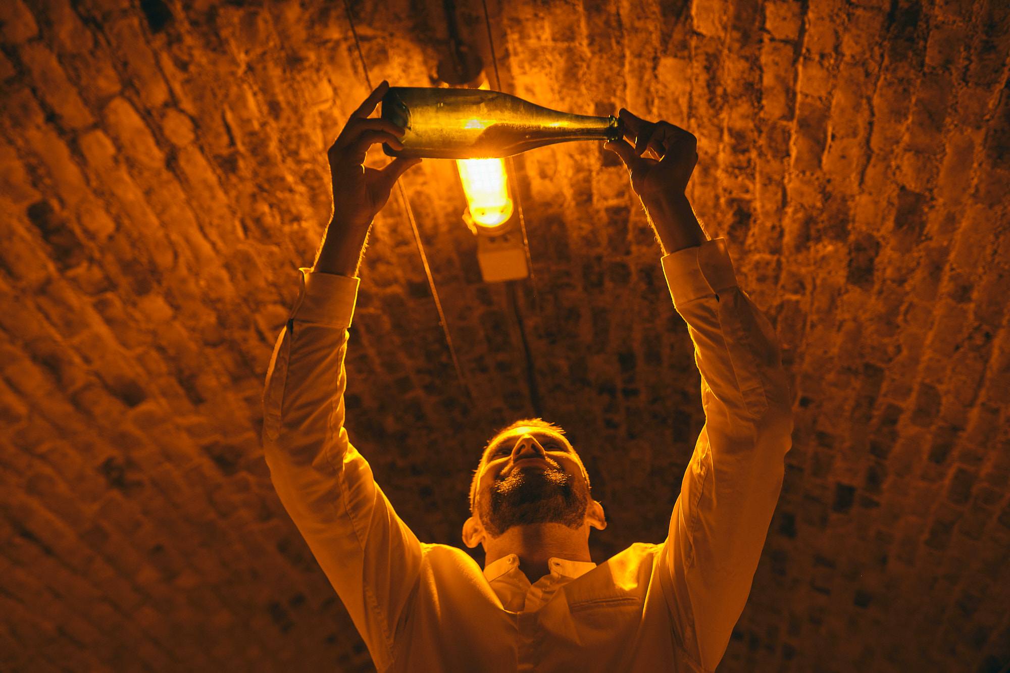 Cellar visit and tasting workshop