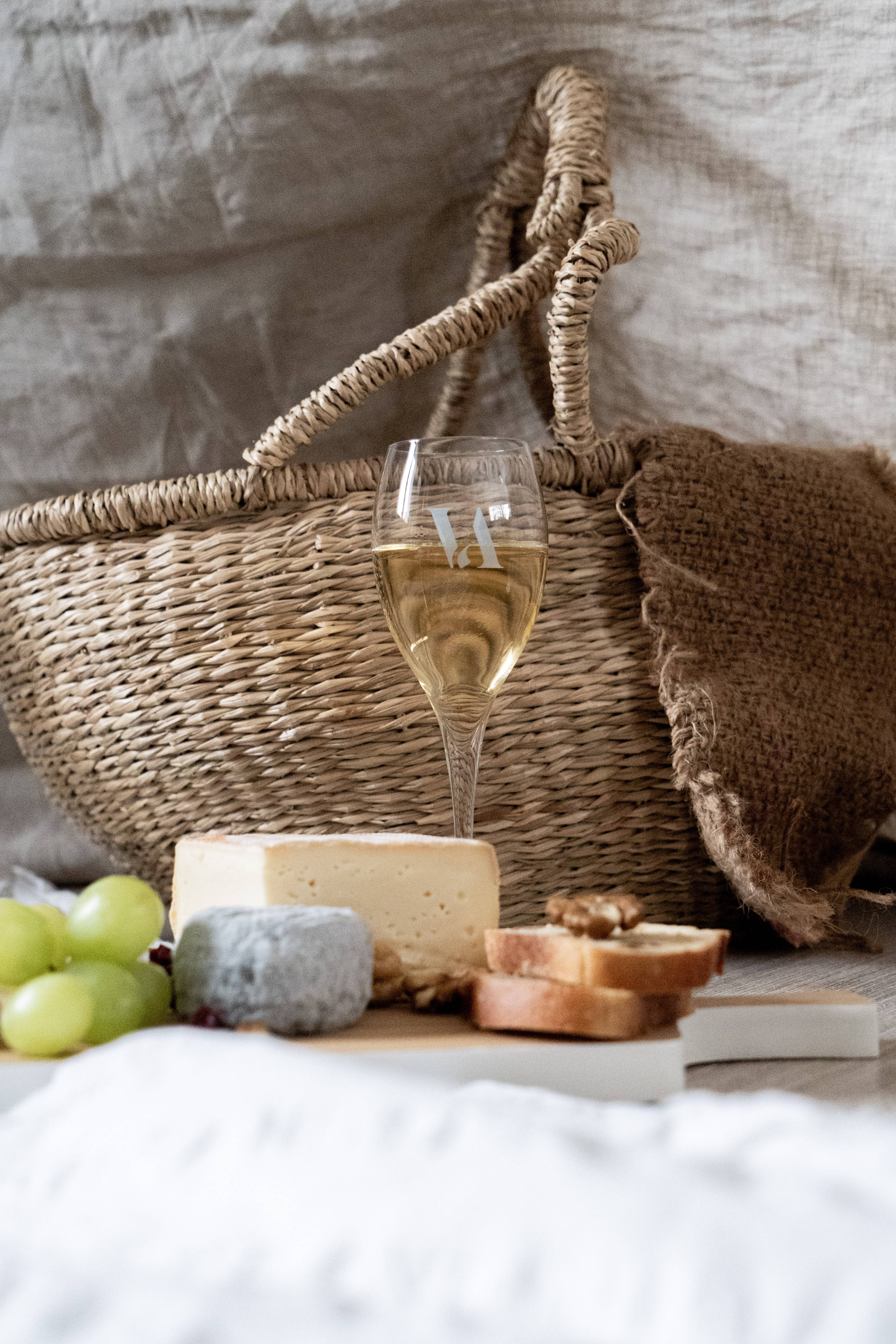 Champagne x cheese workshop