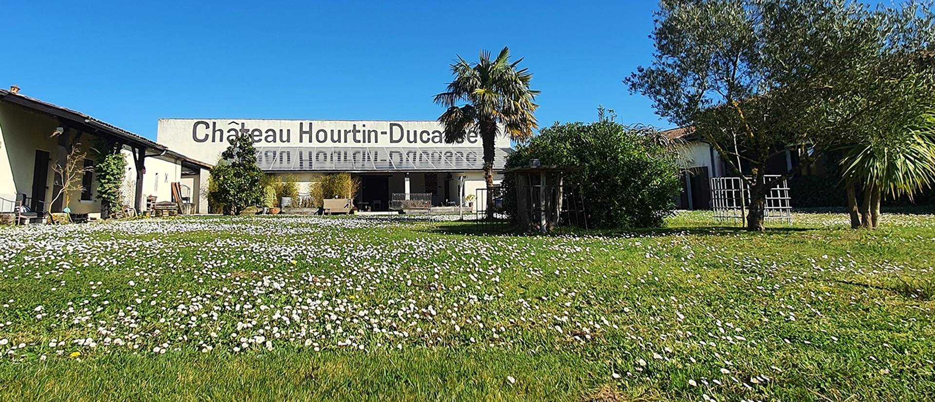 CHÂTEAU HOURTIN-DUCASSE