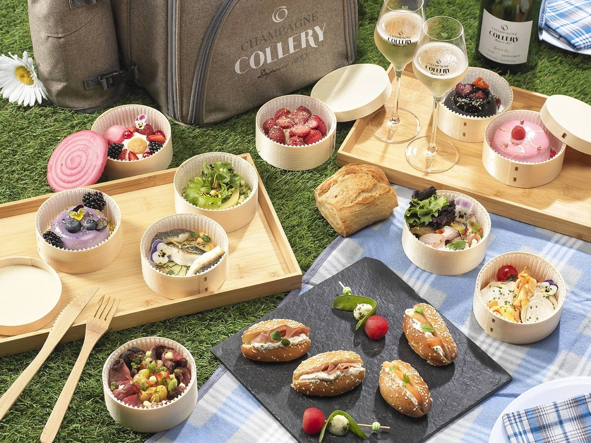Picnic in combination with 3 champagnes