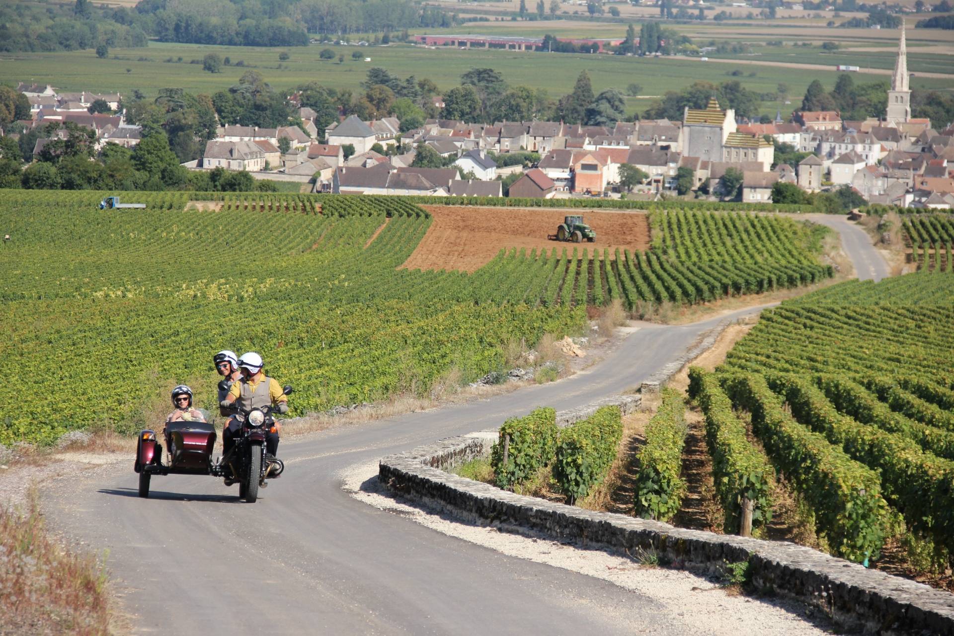 Overview of the climates of Burgundy in a sidecar