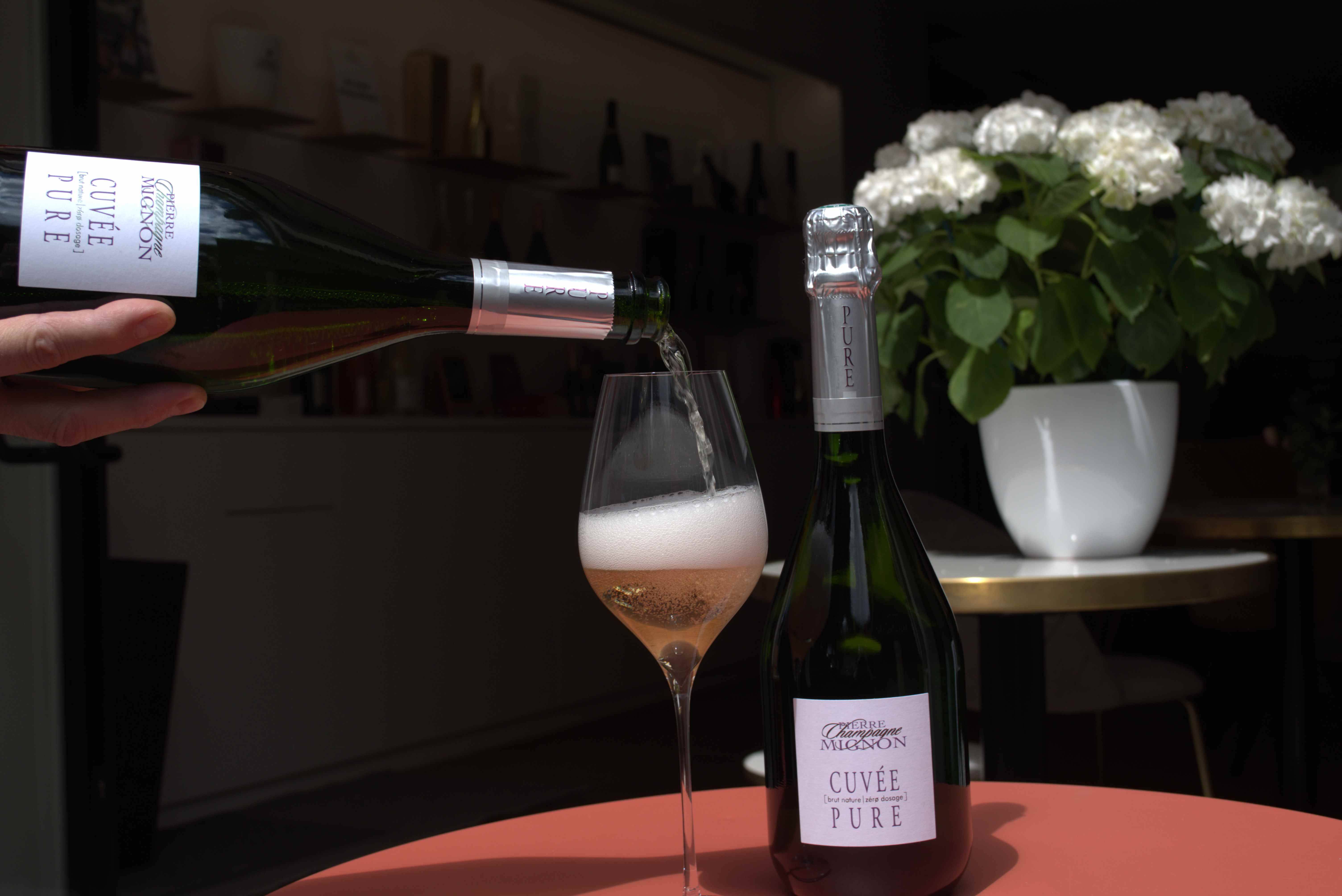 Marine variation around Non-Dosed Champagne.