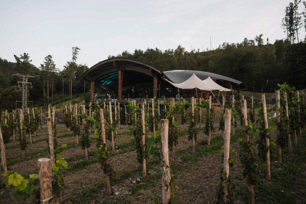 Tasting “Den-dena”