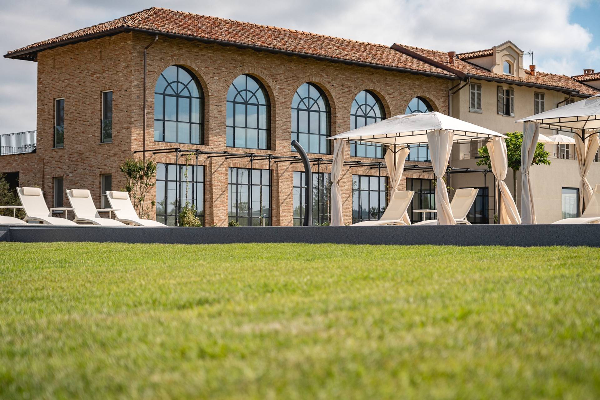 Cellar visit with full tasting