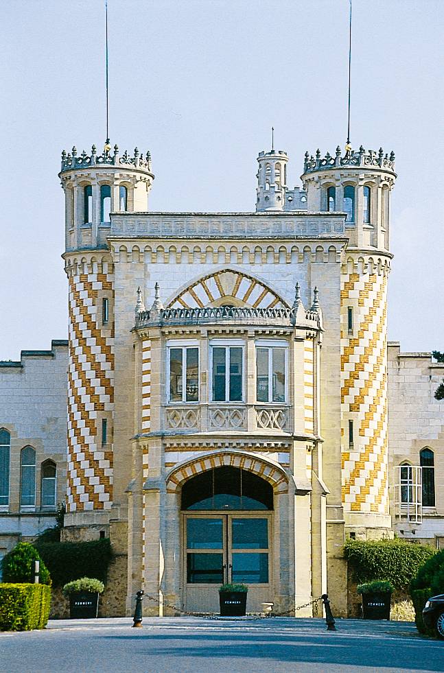 Guided tour of the Pommery Grand Cru cellars