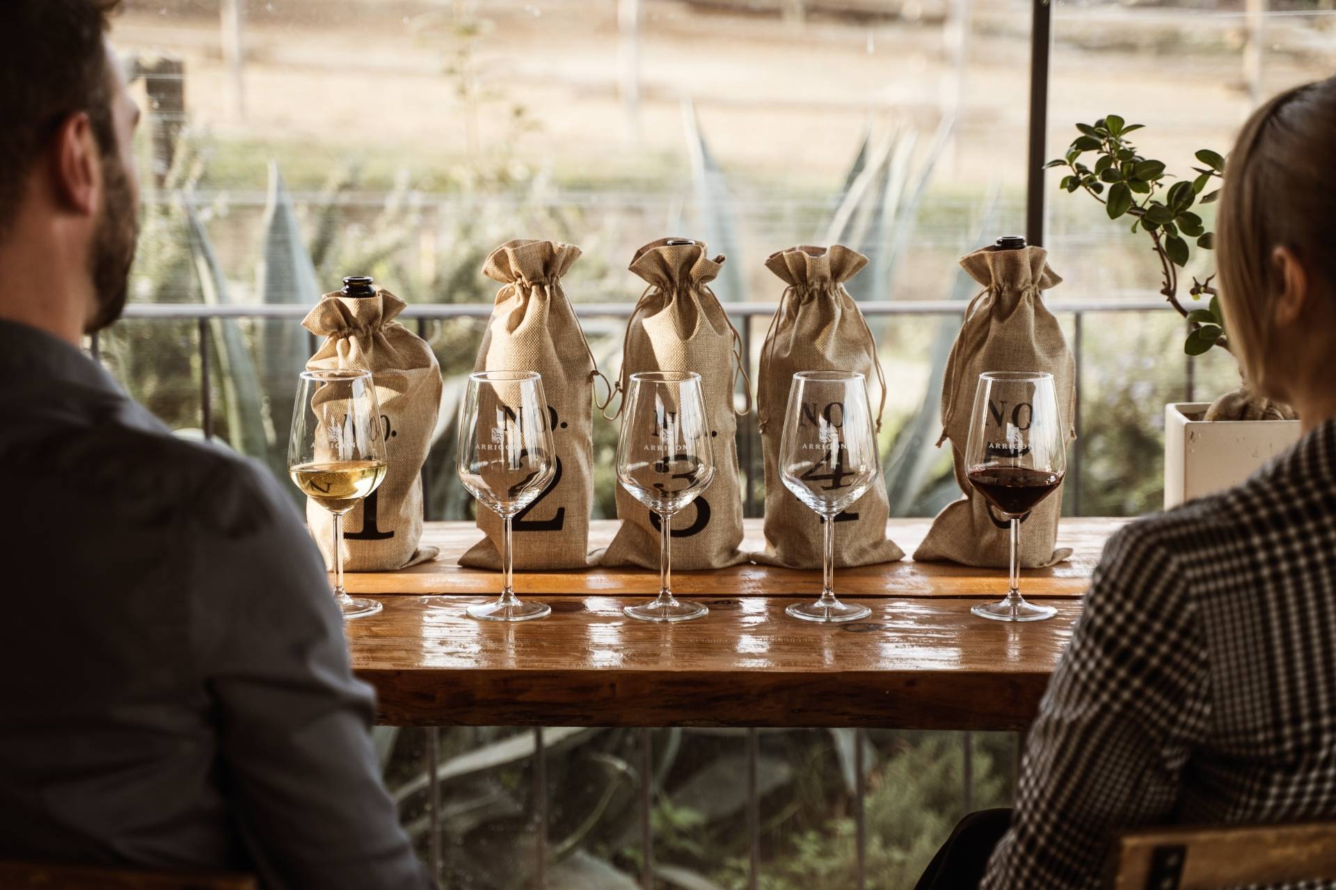 Blind tasting of 5 wines