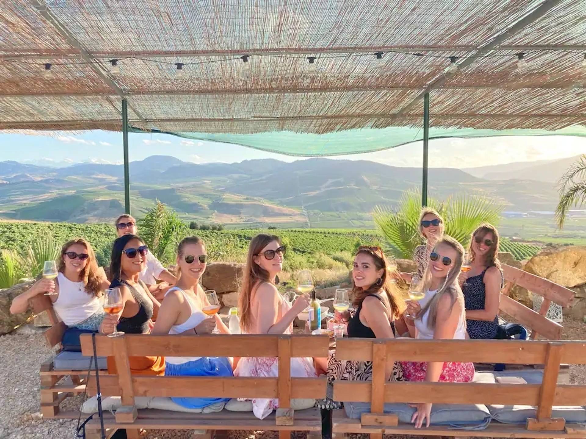 Weekend Flavors: Sunset and Lunch in a Cellar