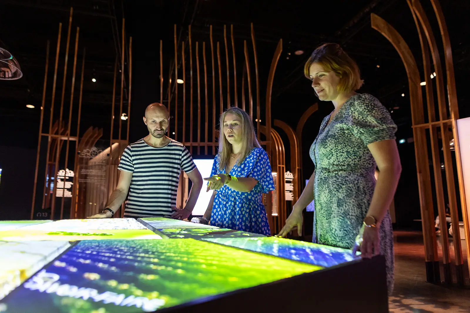 Visit the scenographic route