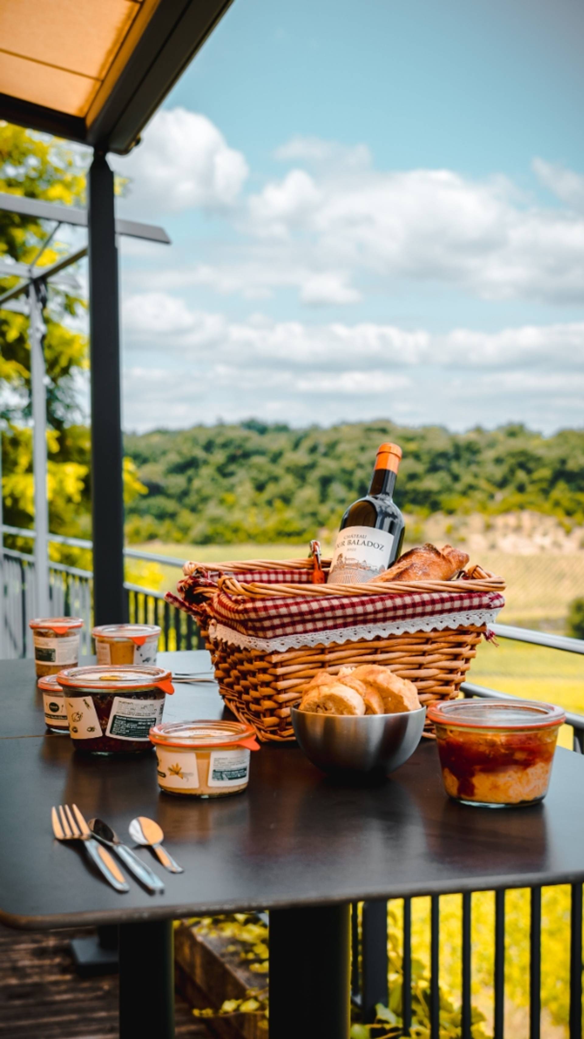 St-Emilion Grand Cru Classé: Picnic & Visit