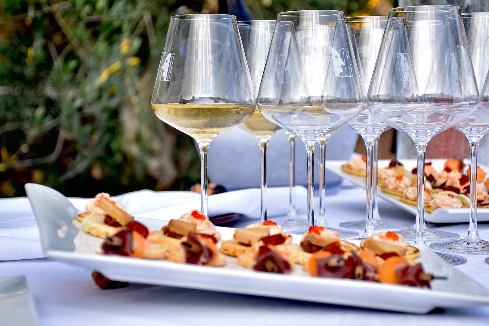 The gourmet alliance: Wines and flavors from the estate