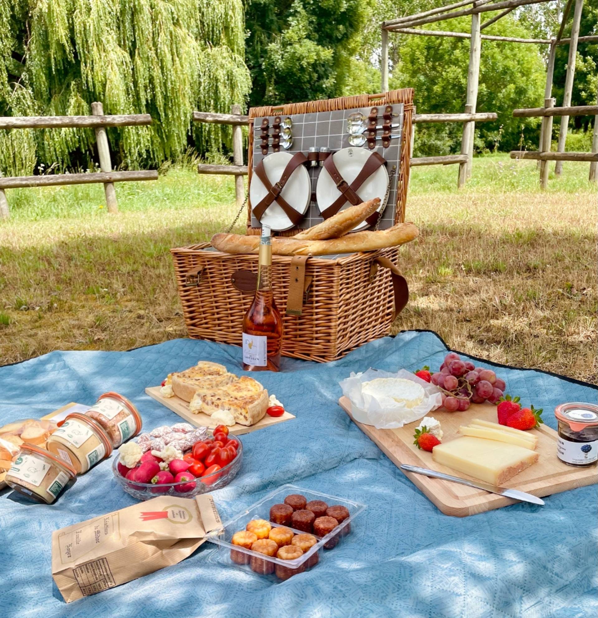 Gourmet Getaway: Country Picnic