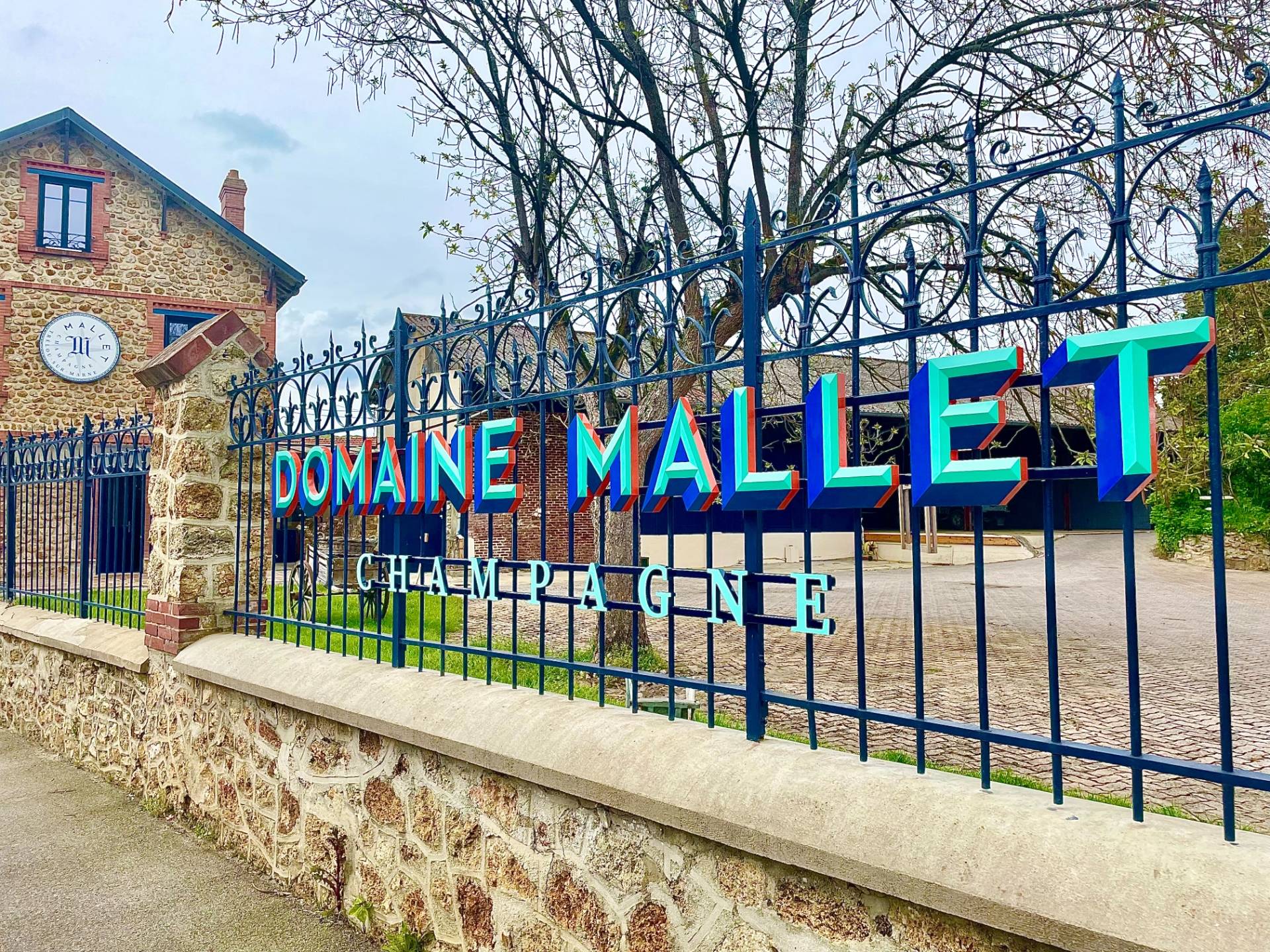 CHAMPAGNE DOMAINE MALLET