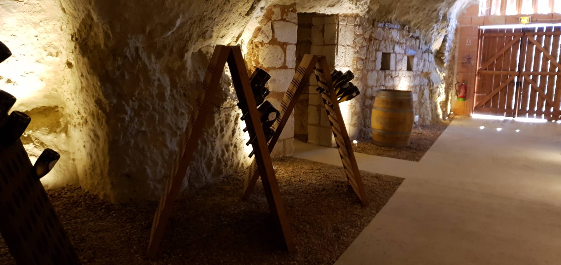 “Secrets of the Troglodyte Cave” Tour