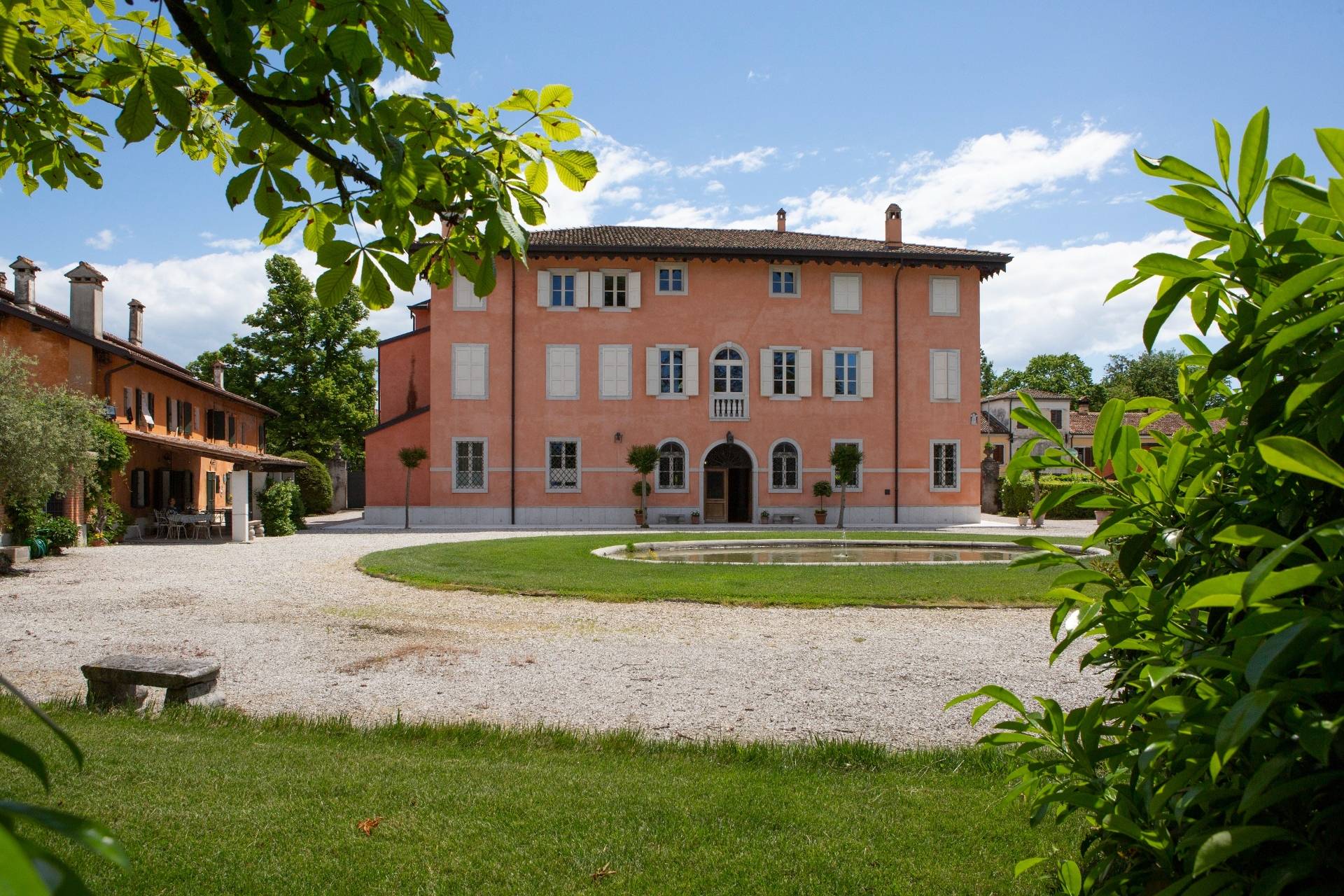 VILLA VITAS