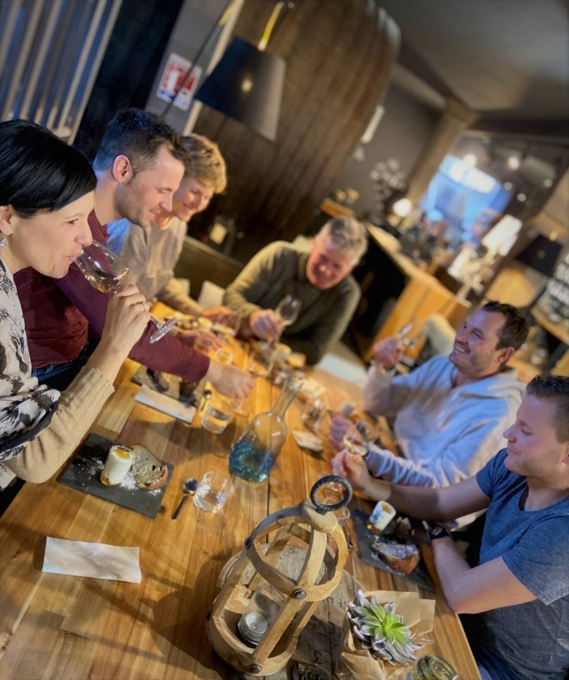 Winetour, Wine tasting and Vegetarian Lunch