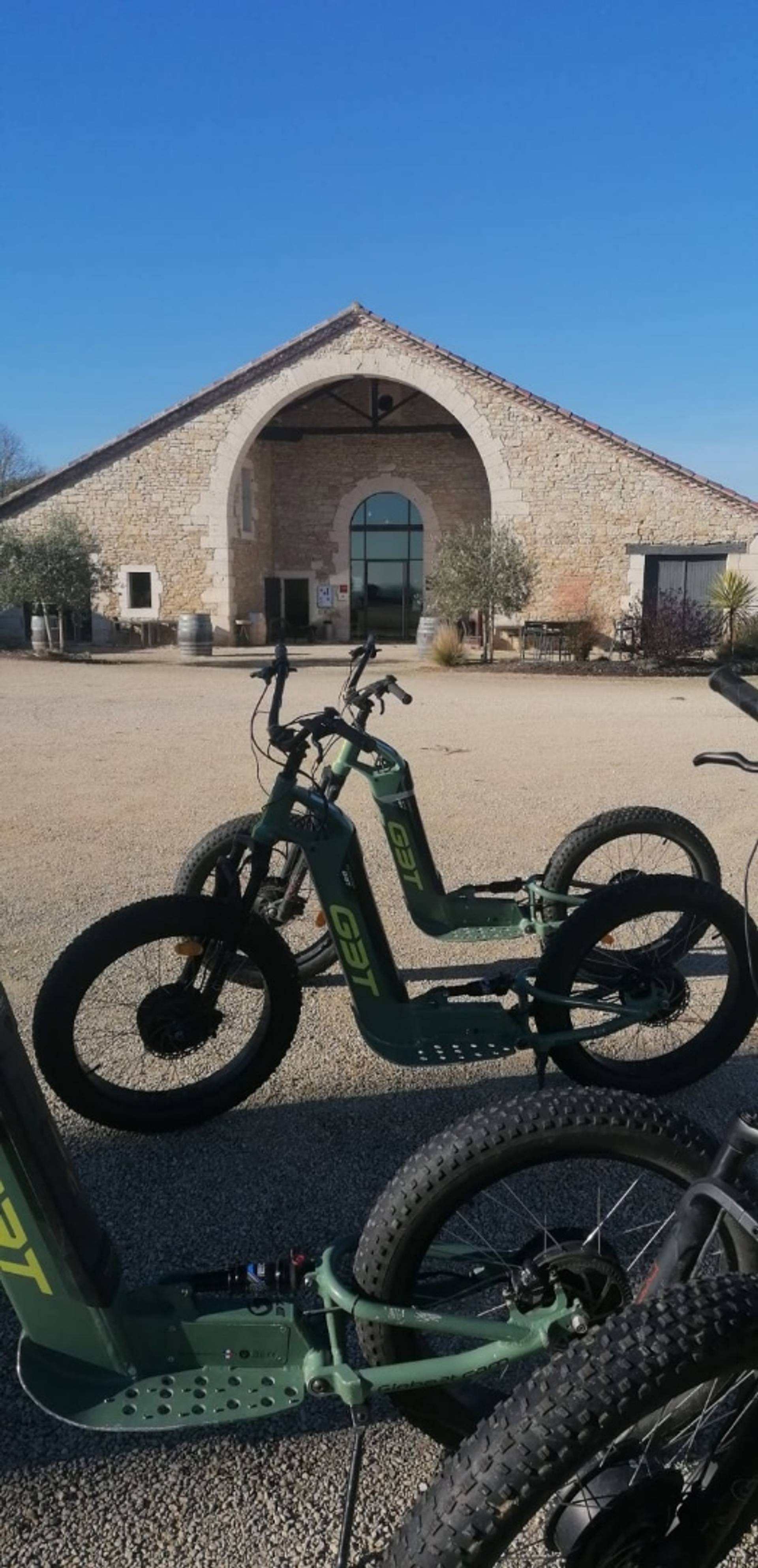 E-scooter tours in the vineyard