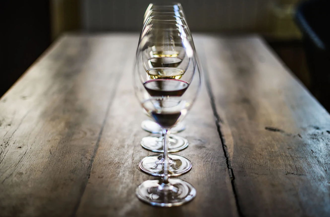 The escape: tasting of 6 wines