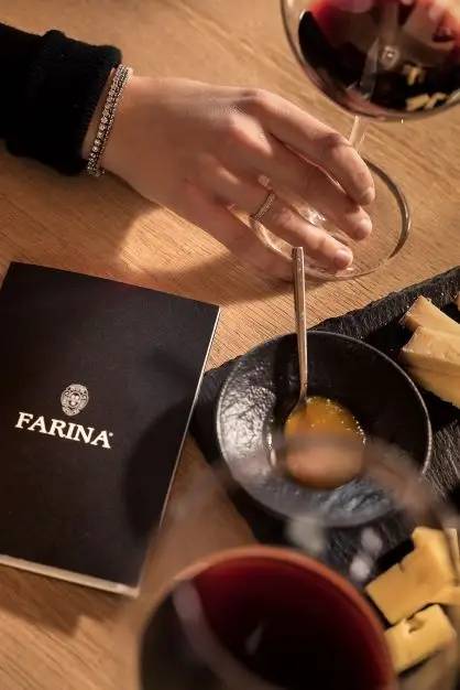 Wine Tour & Light lunch with tasting