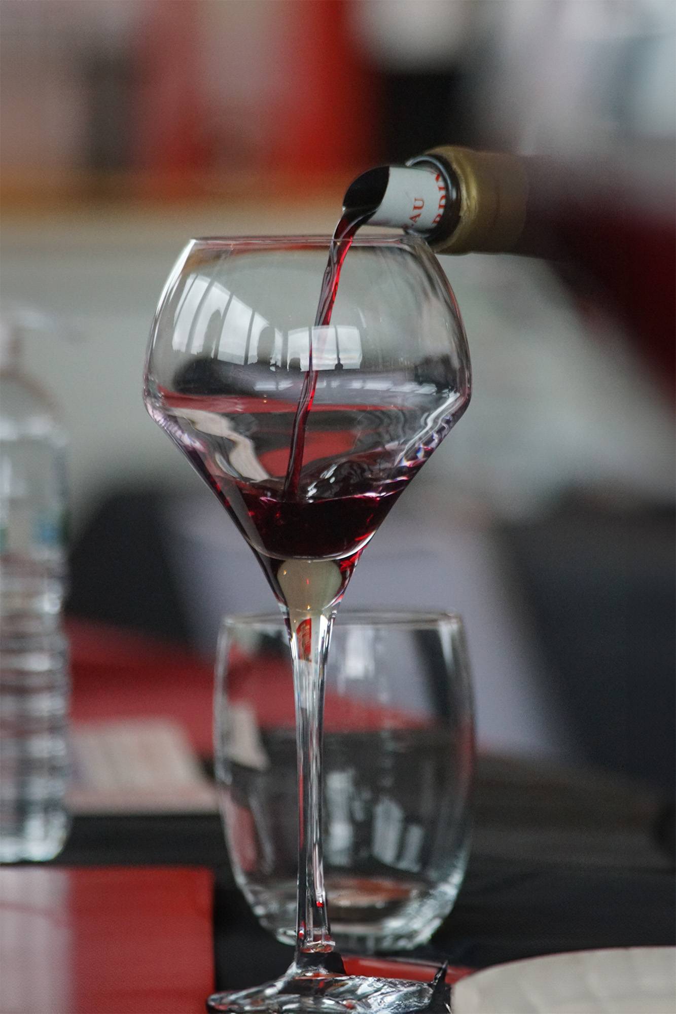 Wine tasting & tour with chocolate spheres