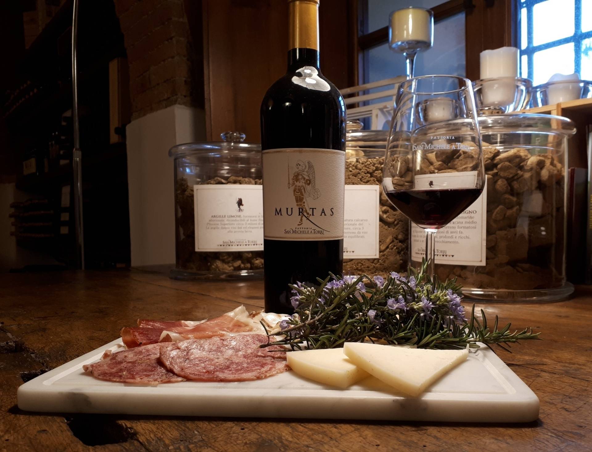 Organic Wine Poker: Tour & Tasting