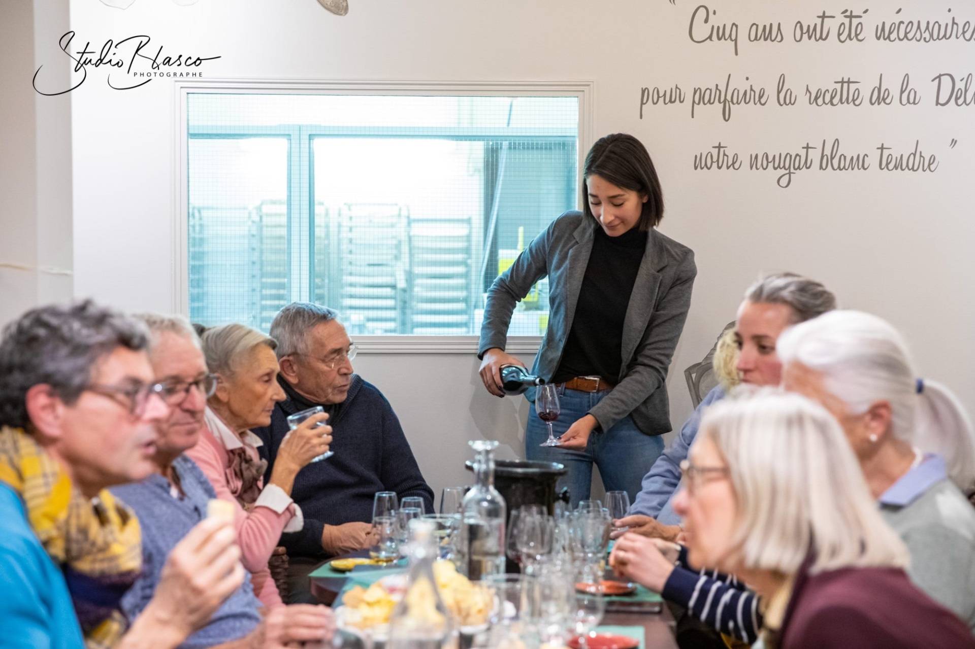 L’ALLIANCE RUSÉE – SOMMELIÈRE ITINÉRANTE