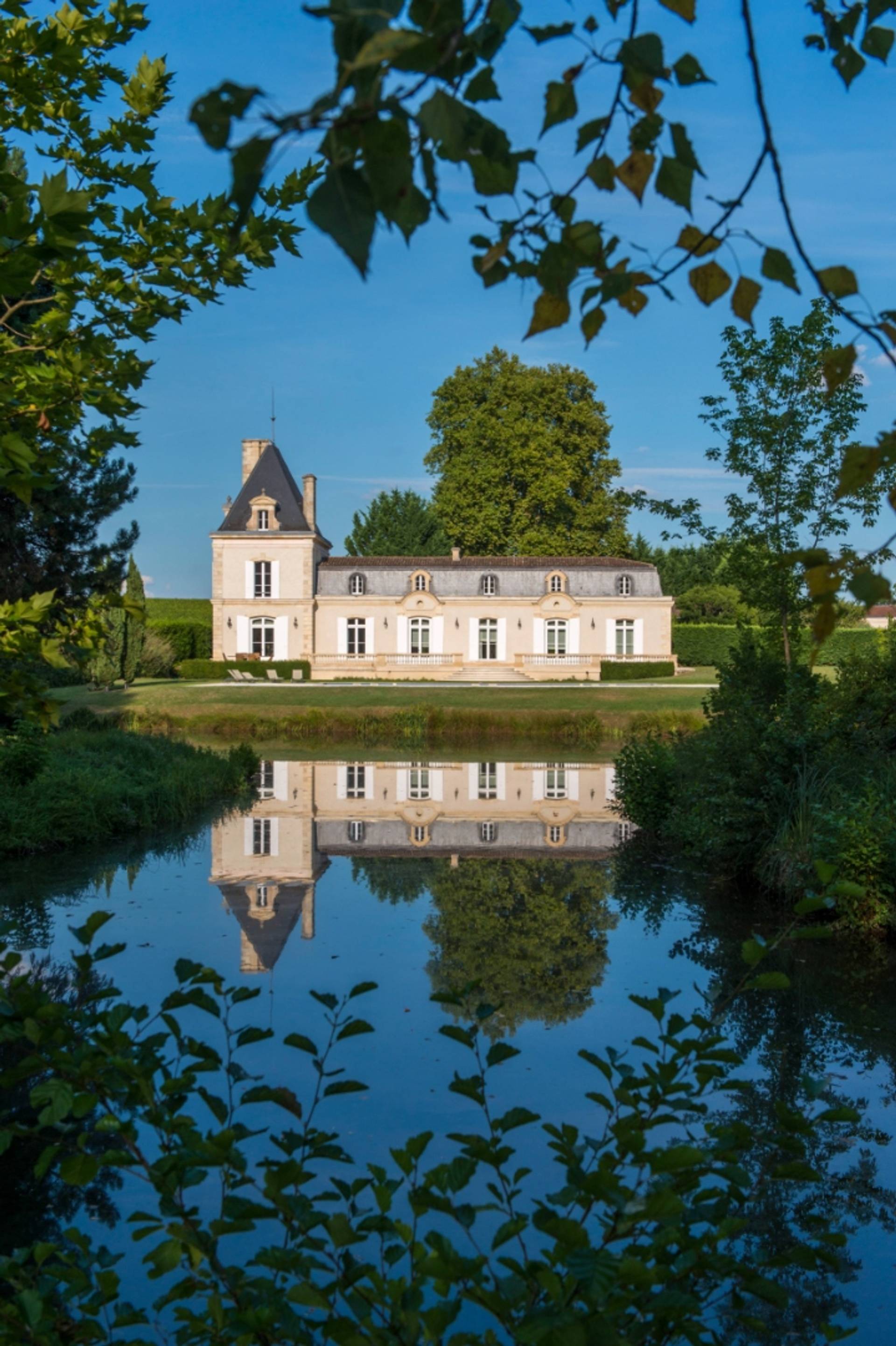 CHÂTEAU LARRIVET HAUT-BRION