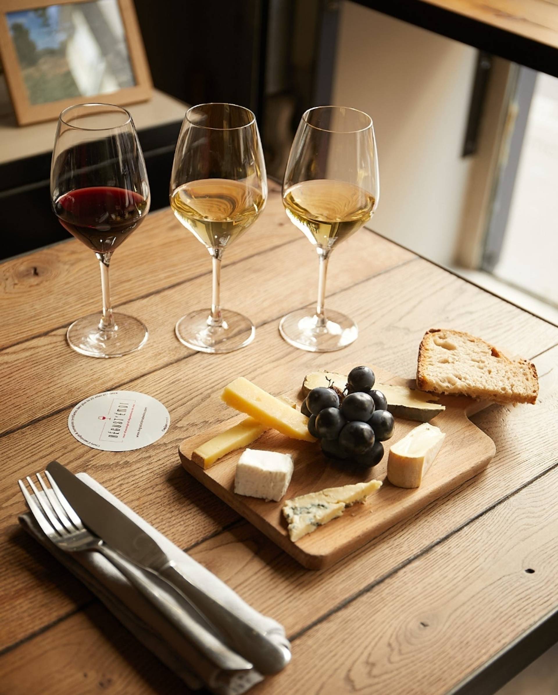 Essential Food and Wine Pairings in Paris