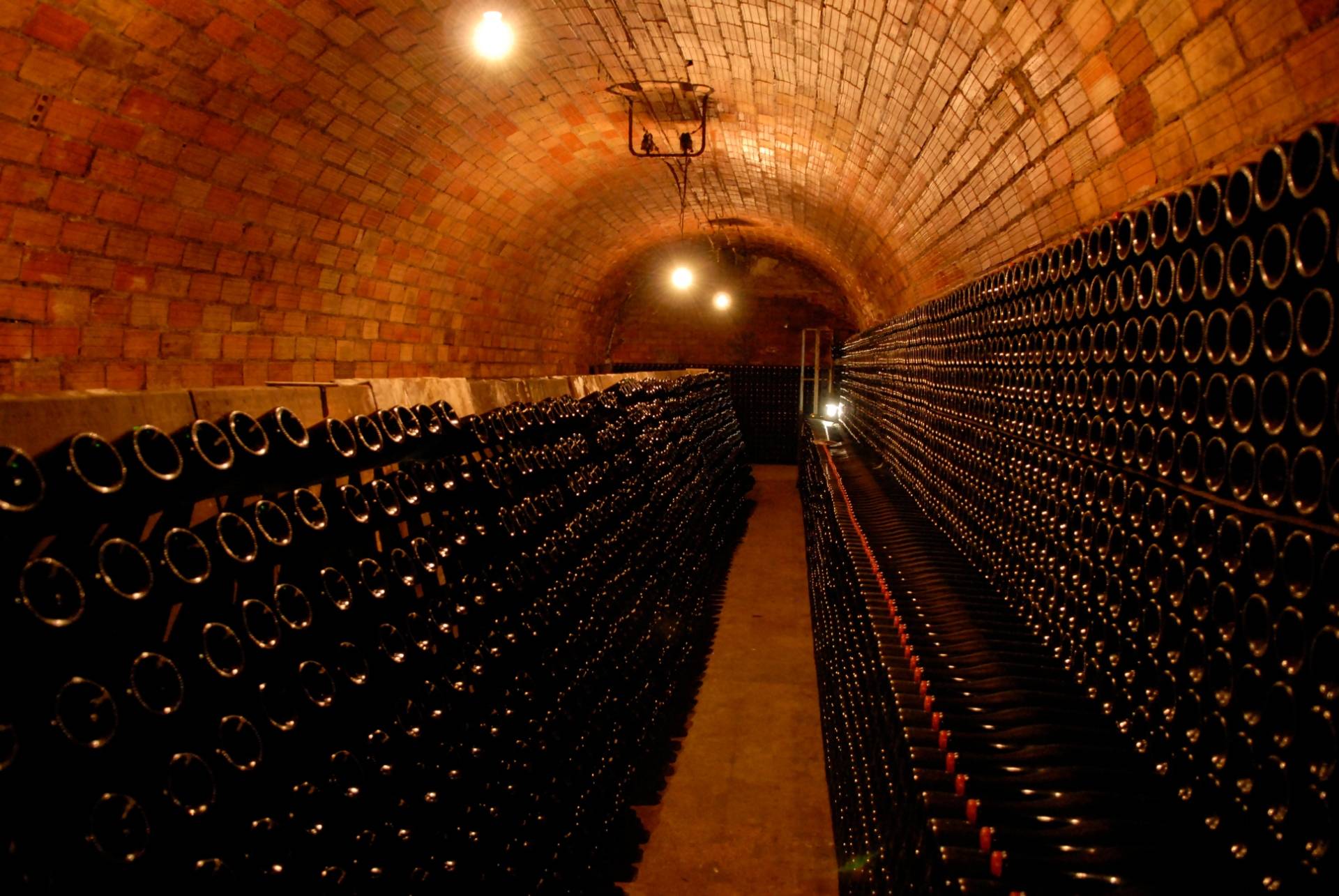 The Moment of Origins – 2 Champagnes